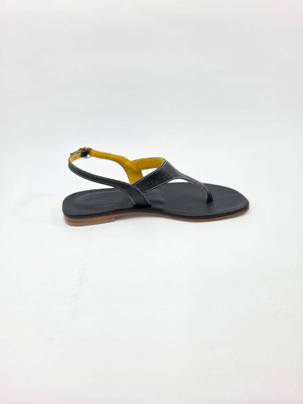 Infradito Donna con Cinturino Interamente in Vera Pelle Nero con Suola in Cuoio Naturale.