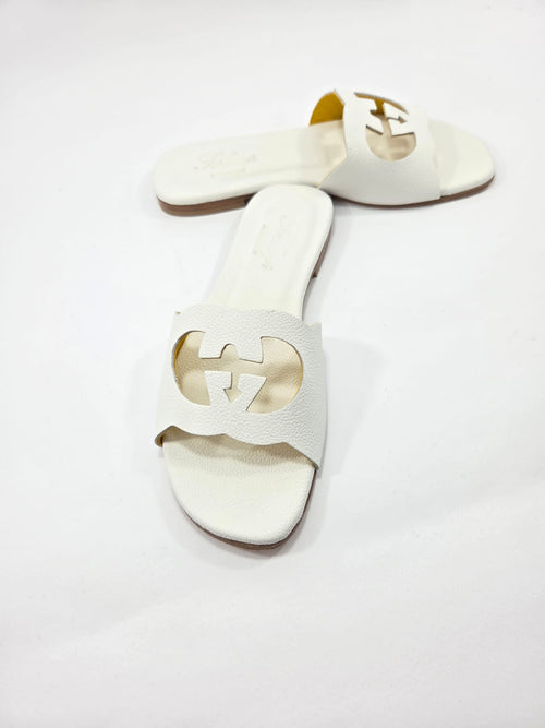 Sandali Bassi Donna Interamente in Vera Pelle Bianco con Suola in Cuoio Naturale.