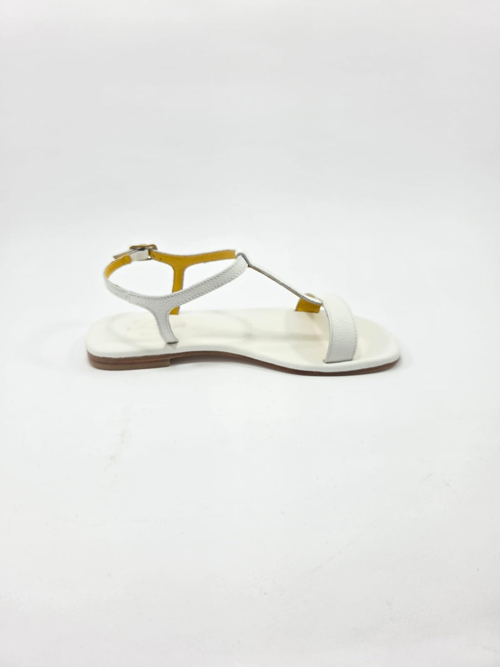 Sandali Donna con Cinturino Interamente in Vera Pelle Bianco con Suola in Cuoio Naturale.